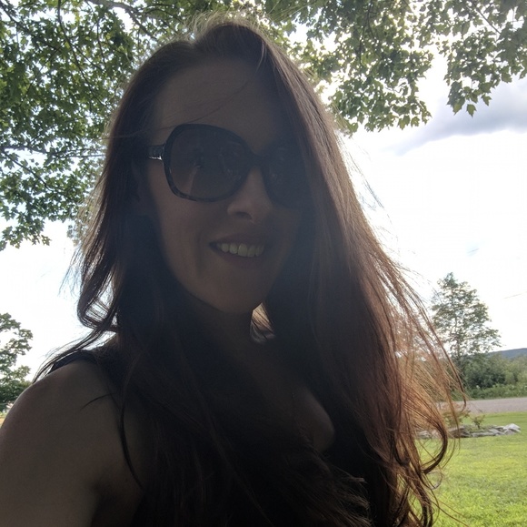 Meet your Posher, Rachael - Picture 3 of 4